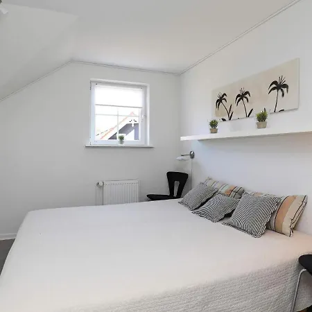 Appartement 6 Person Holiday In *